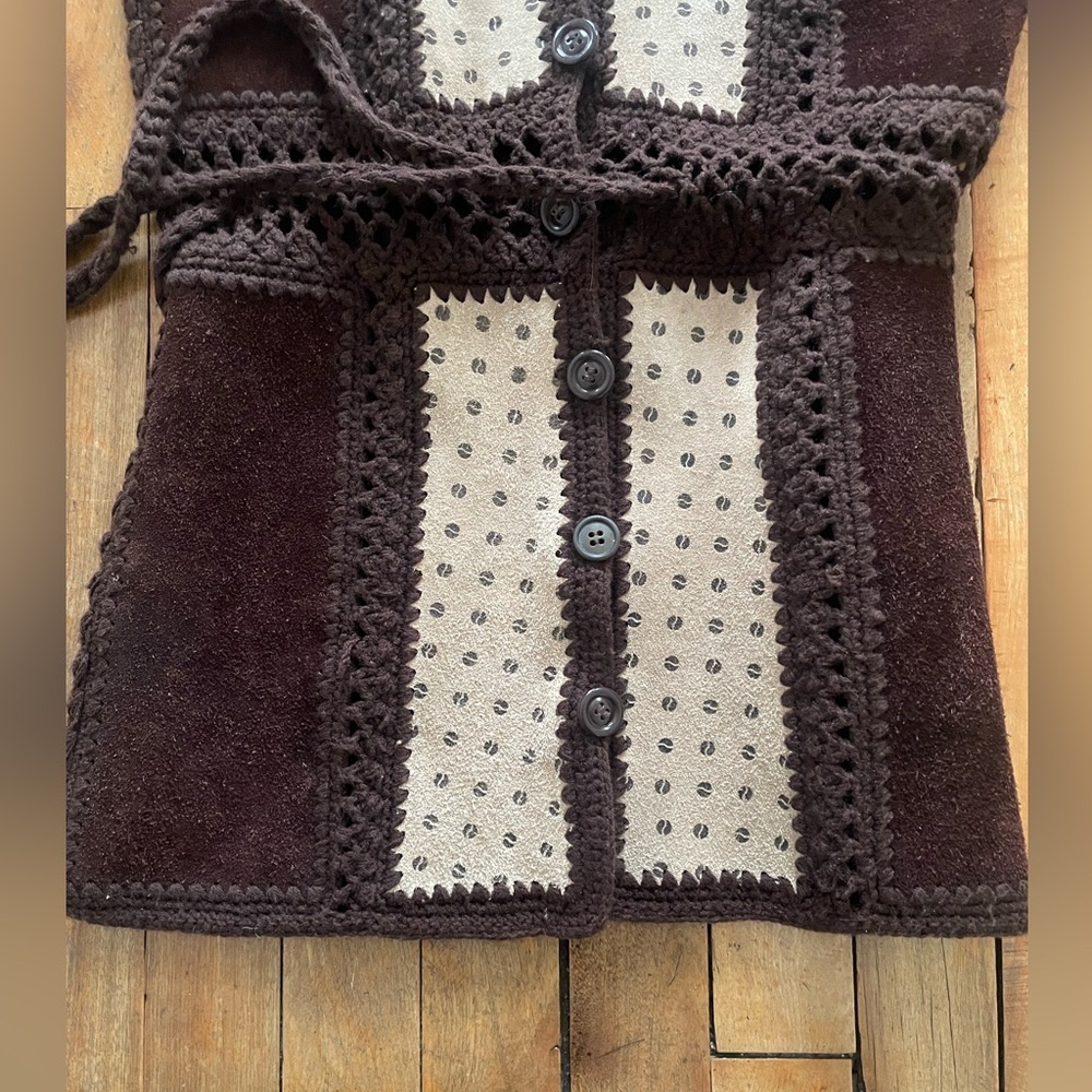 Vintage crocheted vest with leather details-Small - Picture 5 of 8